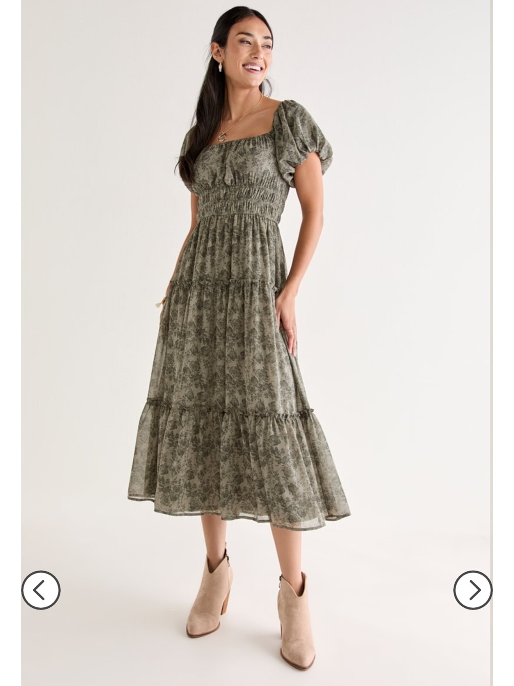 Francesca’s green floral midi dress